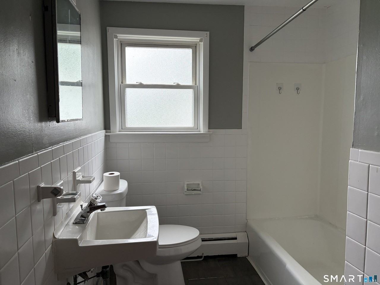 510 Liberty St #2ndFL - Photo 5 of 9