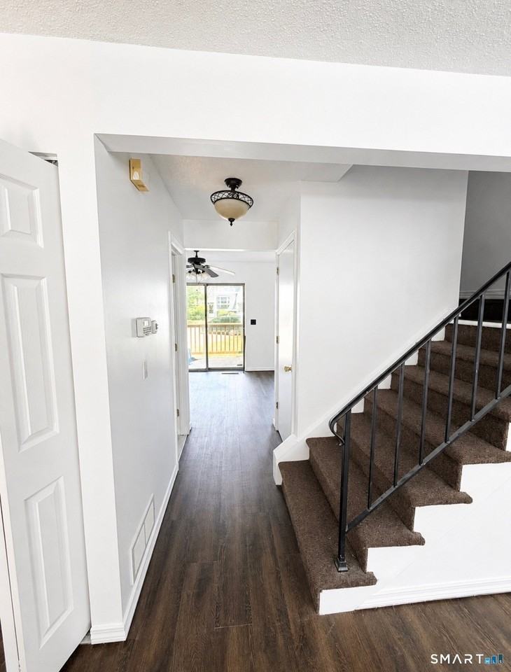 309 Terrace Ave #14 - Photo 7 of 23