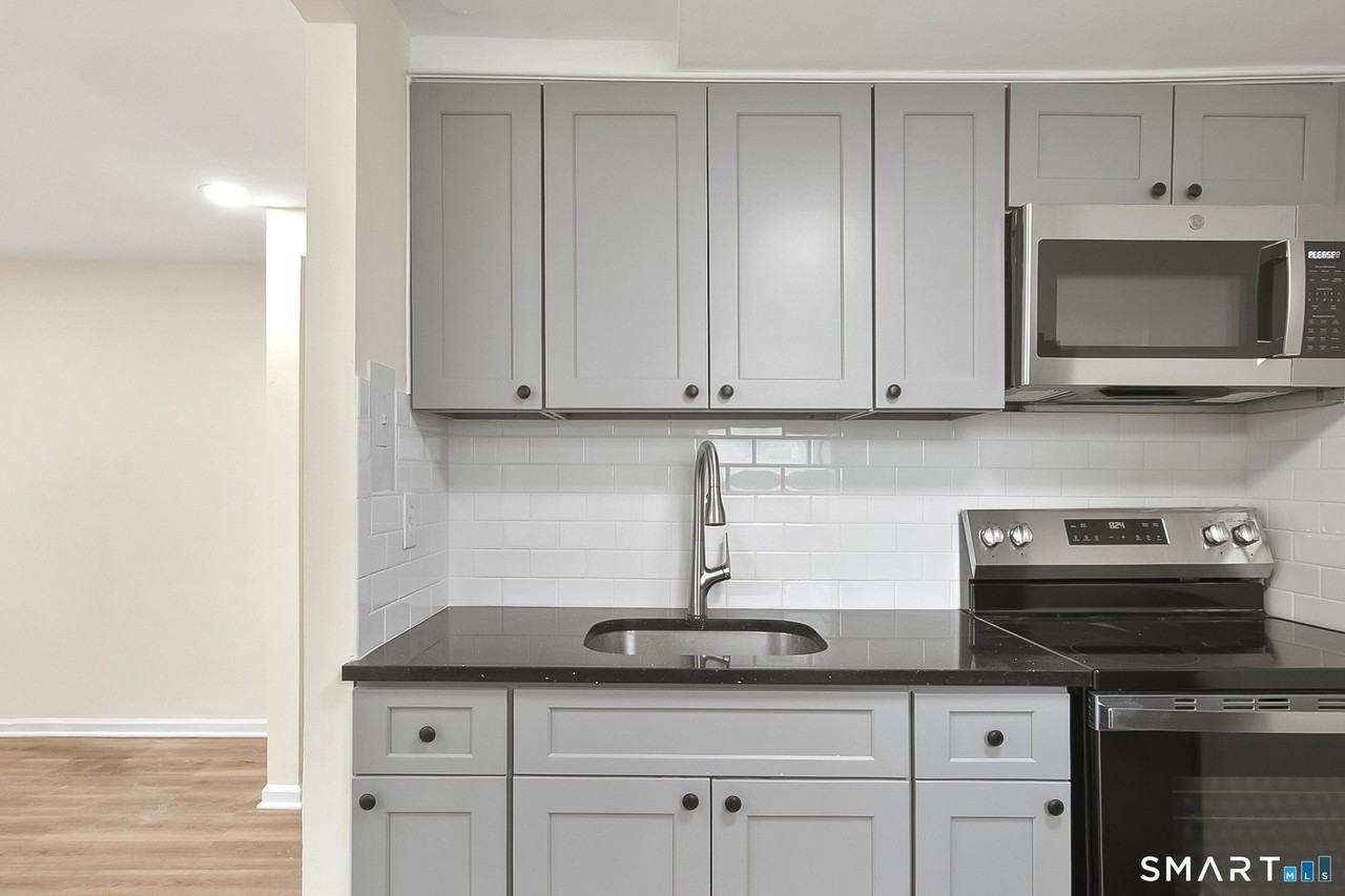 78 Dora St #1C - Photo 4 of 26