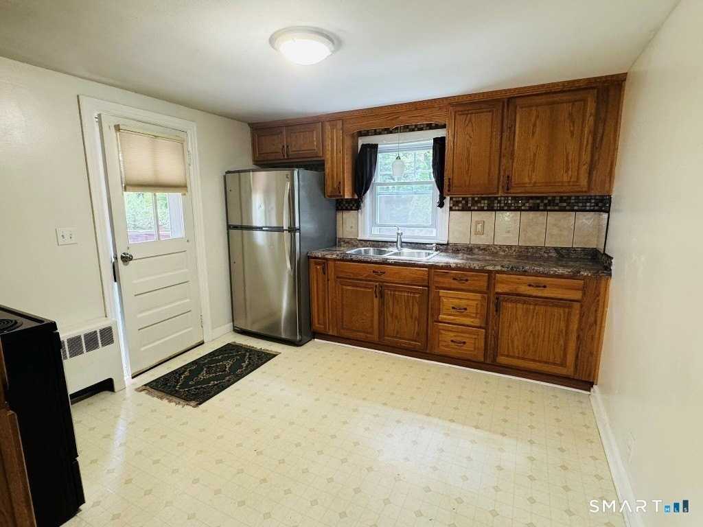 1507 Woodtick Rd - Photo 3 of 19