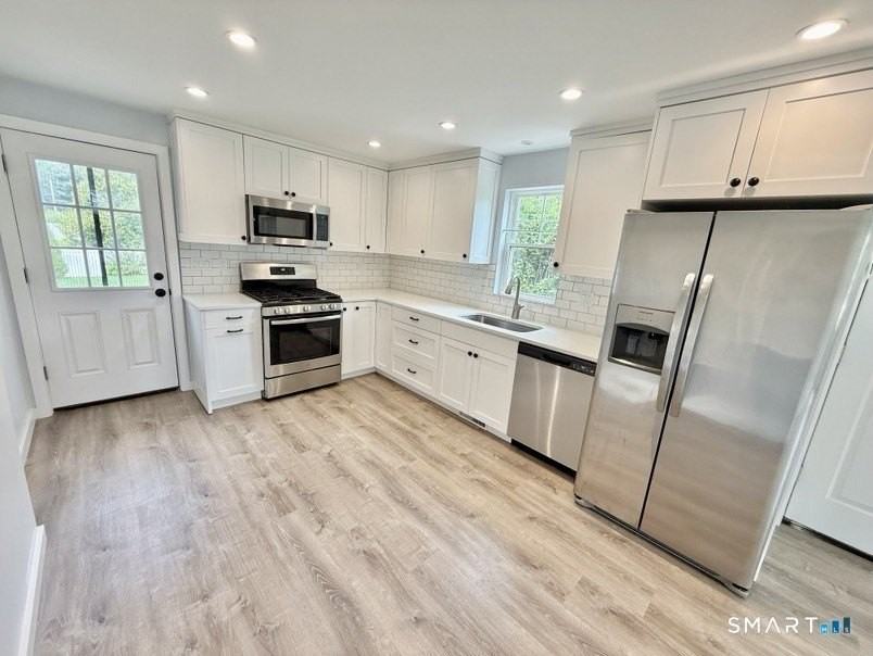 66 Campfield Dr #1 - Photo 5 of 17