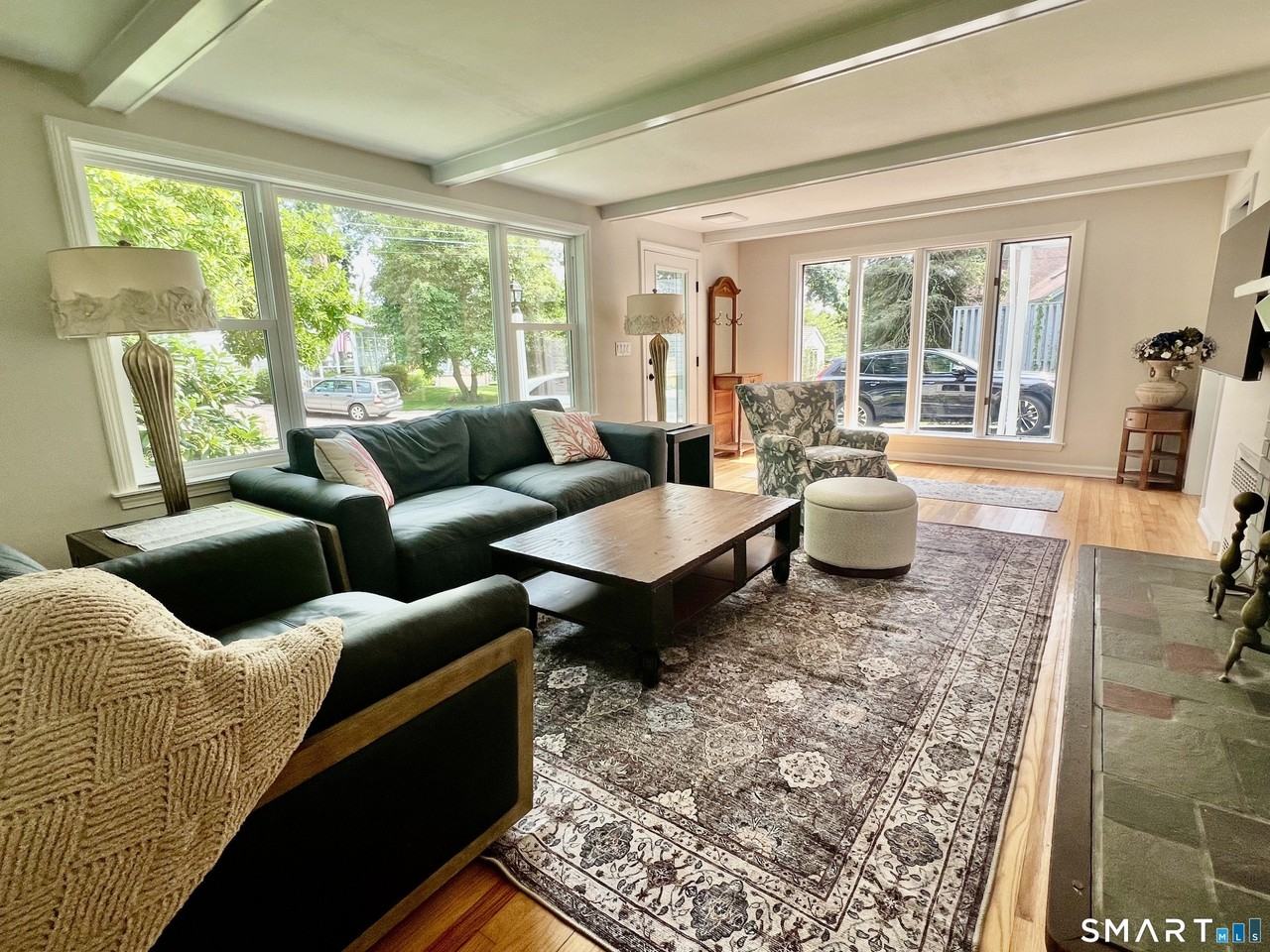 3 Bayview Ave - Photo 3 of 26