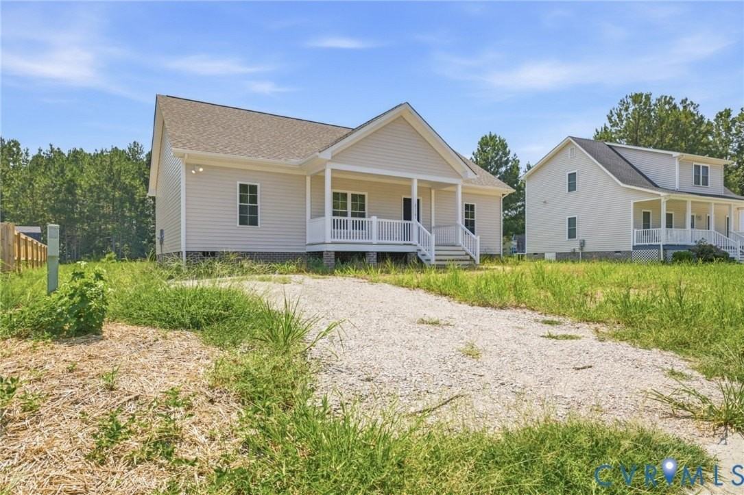 21161 Baileys Ln - Photo 3 of 22