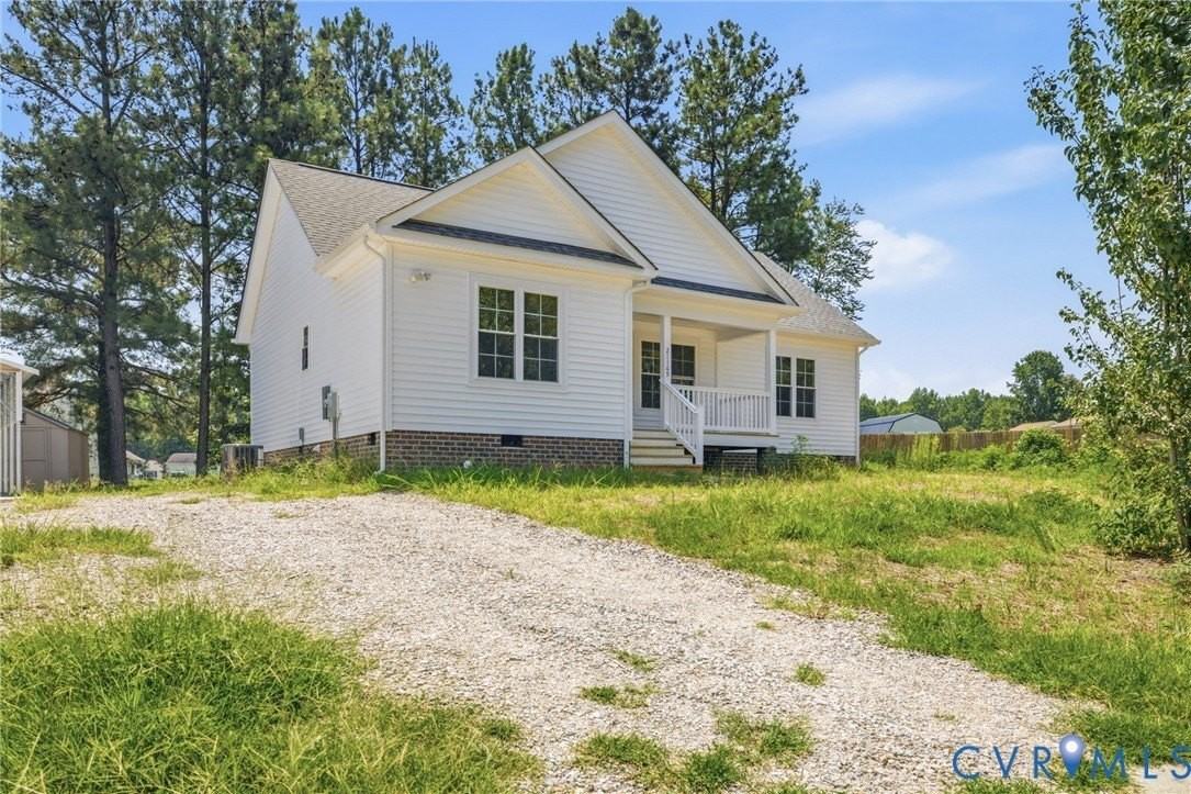 21169 Baileys Ln - Photo 4 of 26
