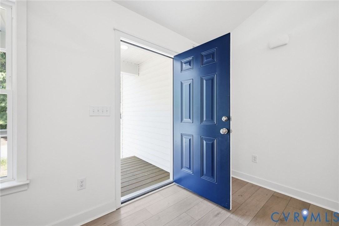 21169 Baileys Ln - Photo 6 of 26