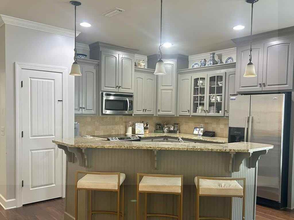 306 Redbud Cir - Photo 5 of 11