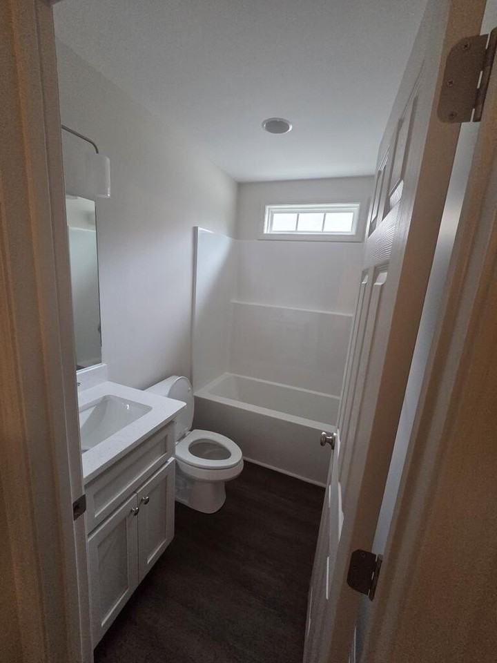 10 Carlock St - Photo 3 of 11