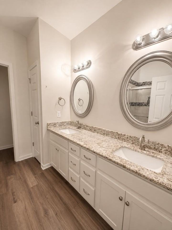 105 Belhaven Dr - Photo 5 of 10