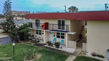 featured image of 3433 S Peninsula Dr #100