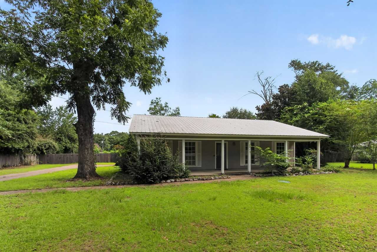 3017 Airport Rd - Photo 3 of 25