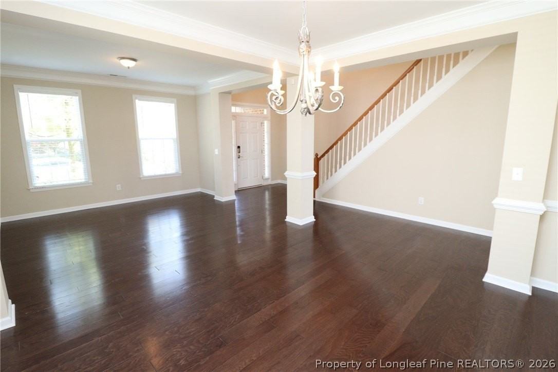 1015 Katie Ln - Photo 5 of 49