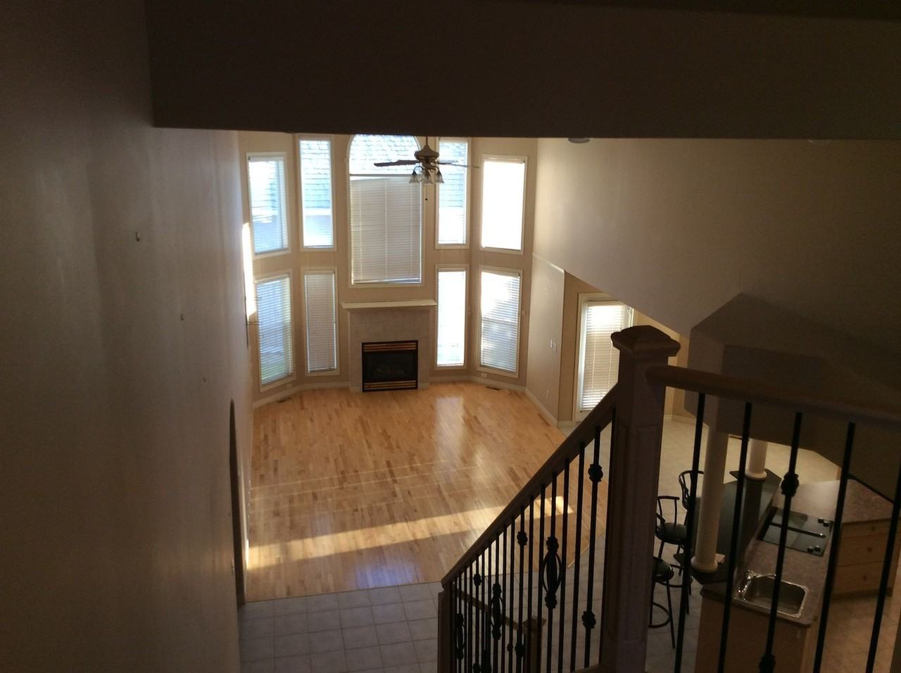 25 Kingsbury Cres - Photo 5 of 15