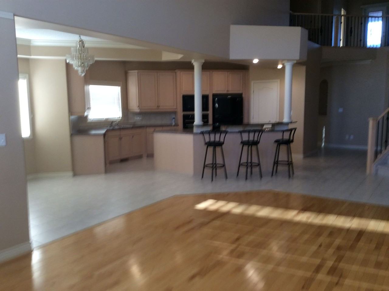 25 Kingsbury Cres - Photo 6 of 15