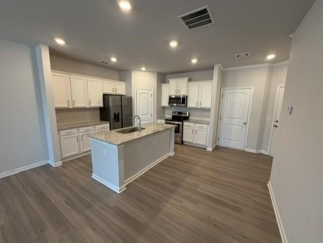 200 Turner Ln - Photo 2 of 12