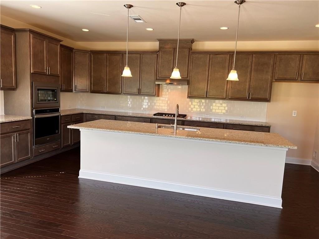 3755 Crestland Ln - Photo 3 of 20