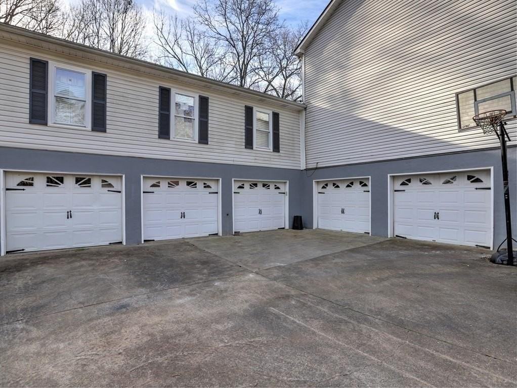 3932 Shoemaker Ct - Photo 2 of 27
