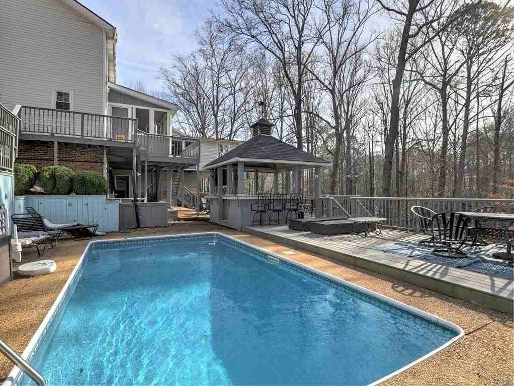 3932 Shoemaker Ct - Photo 3 of 27