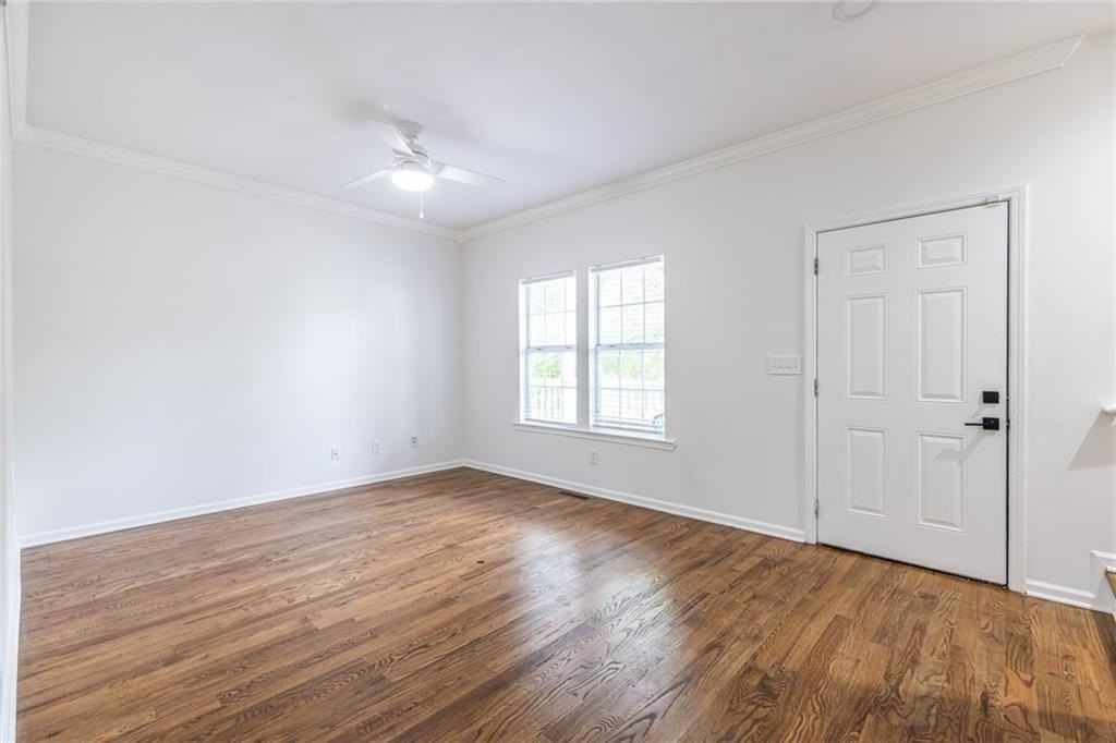 1146 Ira St Sw - Photo 4 of 28