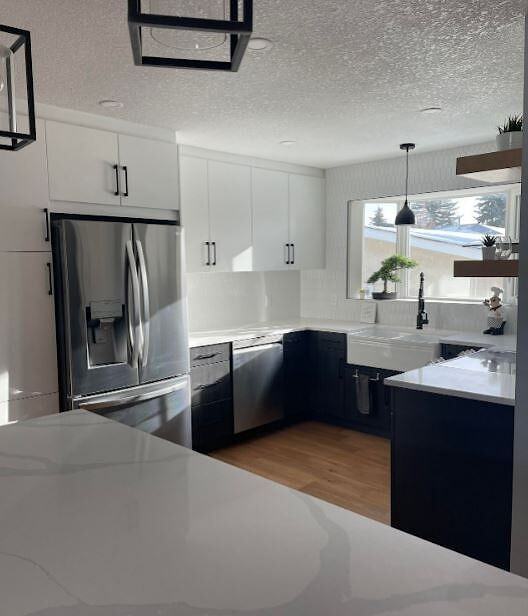 11715 39 Ave Nw - Photo 2 of 10