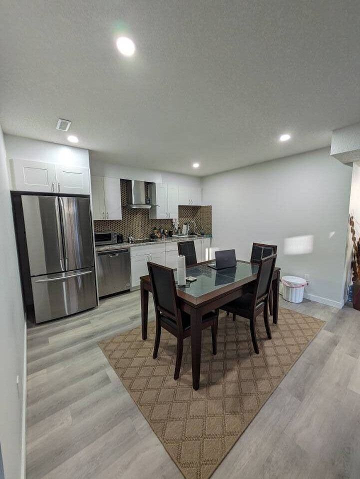 759 New Brighton Dr Se - Photo 3 of 12