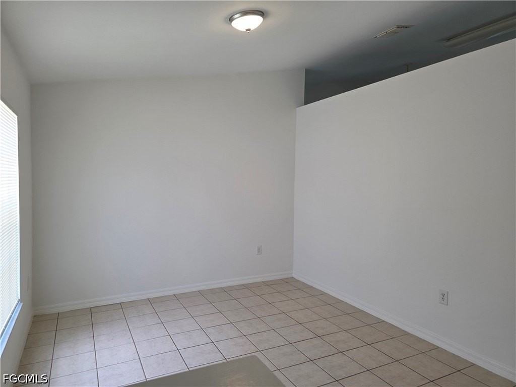 1014 Nw 31st Pl - Photo 6 of 26