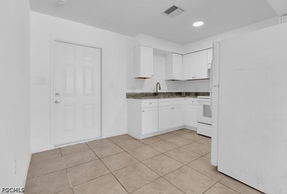 5534 7th Ave - Photo 6 of 14