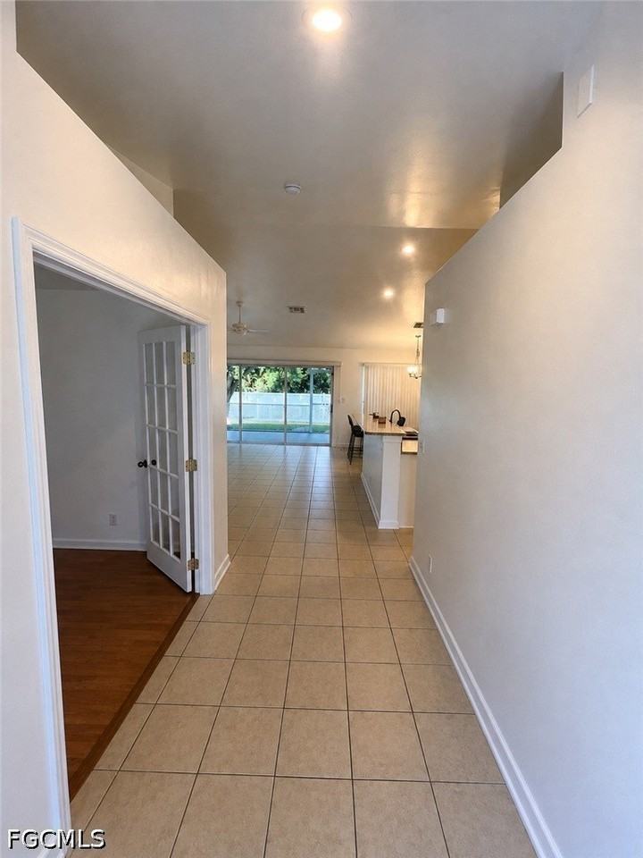 4118 Ne 20th Pl - Photo 4 of 27