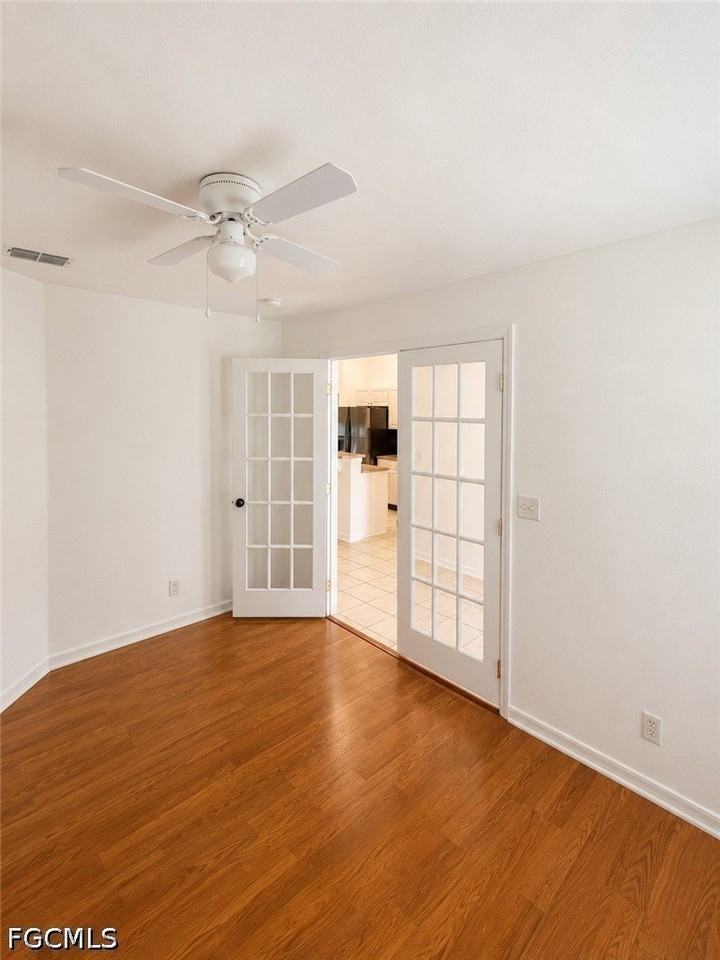 4118 Ne 20th Pl - Photo 5 of 27