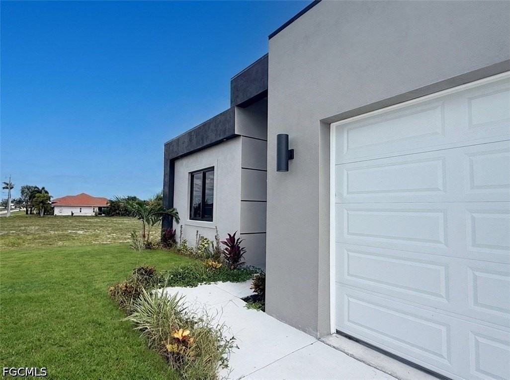 4229 Nw 32nd St - Photo 3 of 44
