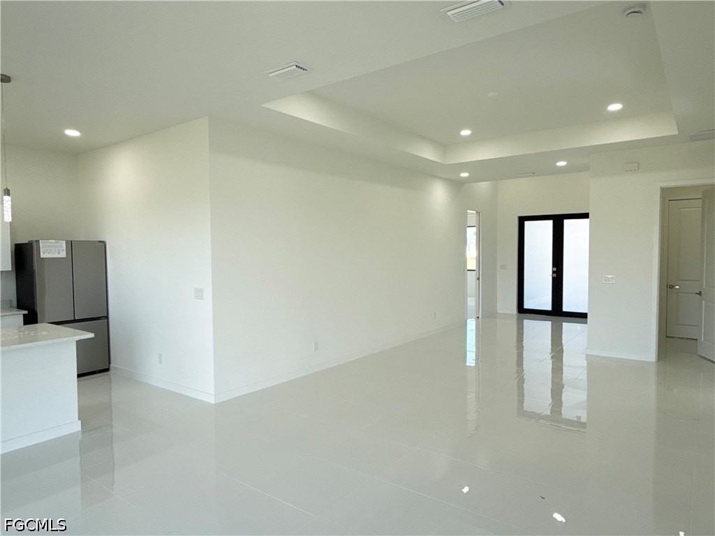 4238 Nw 34th Ter - Photo 5 of 41