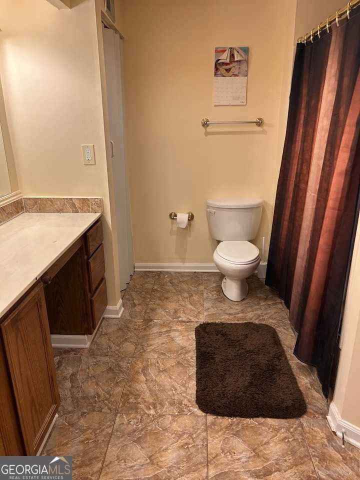 4262 Parkview Ct - Photo 7 of 9