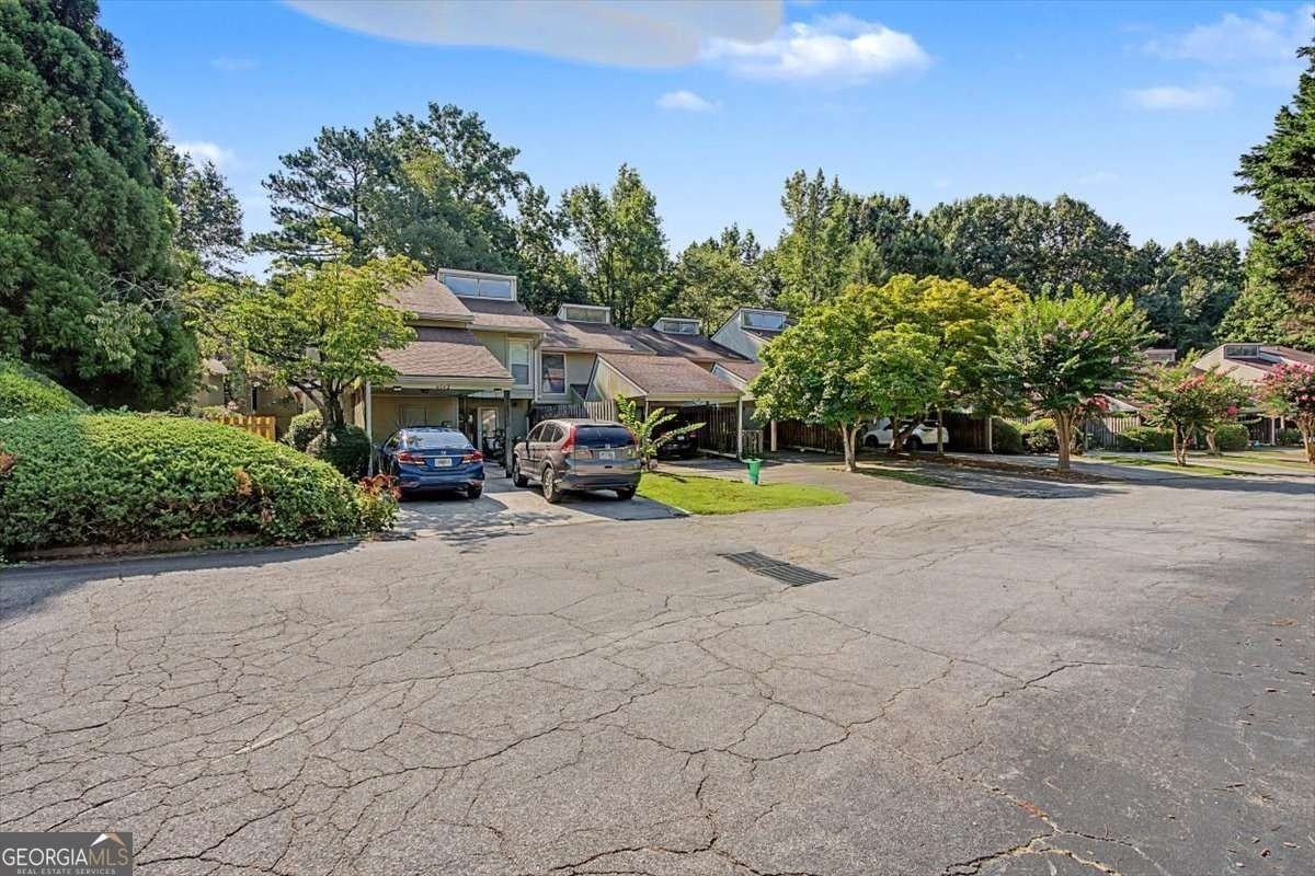 6350 Hawthorne Ter - Photo 2 of 44