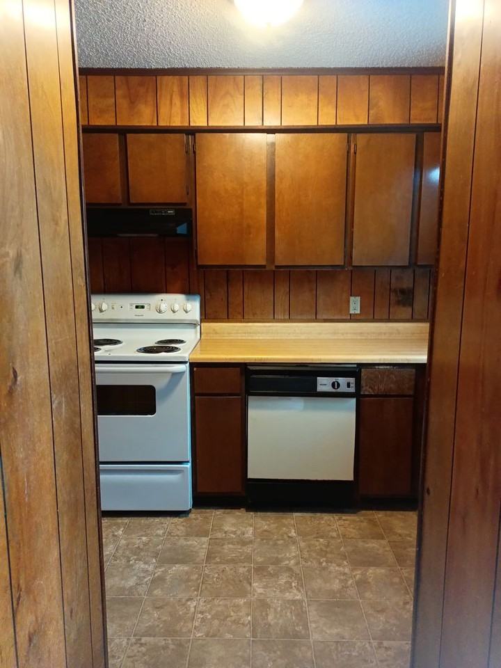 Sugartree Apartments and Townhomes - Photo 4 of 28
