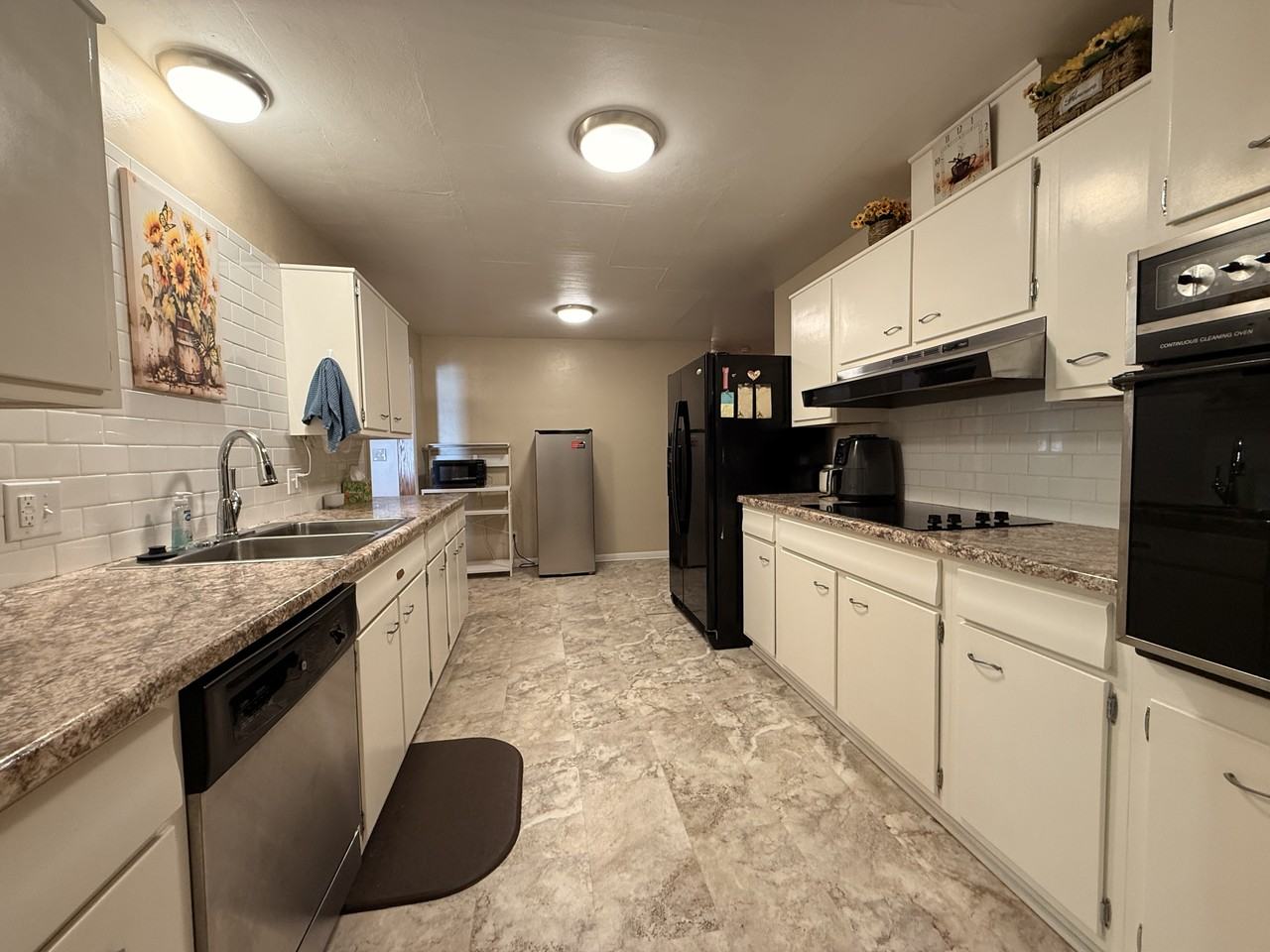 628 Cross Lanes Dr #1 - Photo 3 of 7
