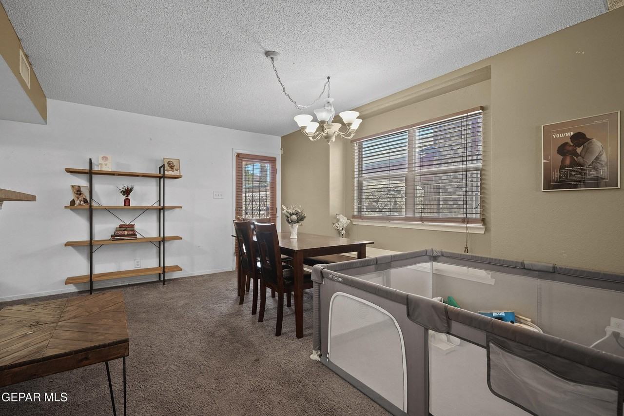 5009 Cedar Sands Ln - Photo 5 of 30