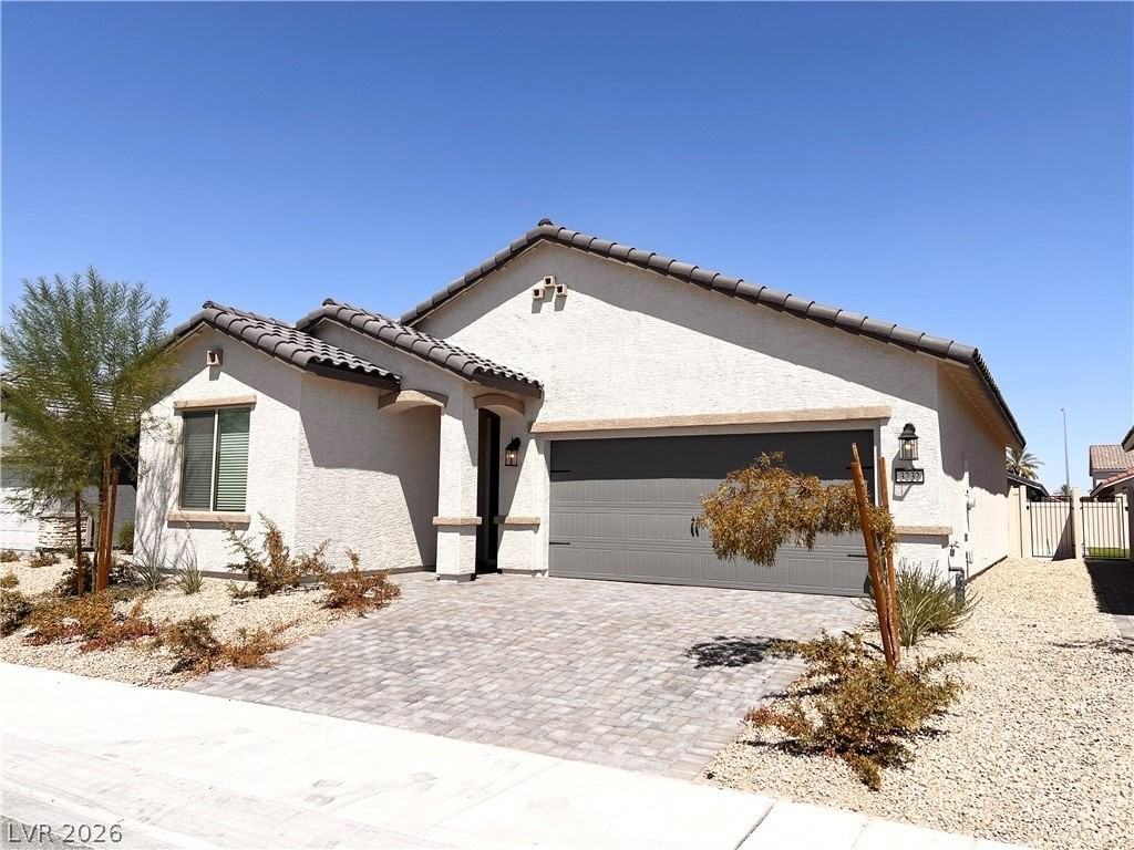 3232 Lahontan St - Photo 3 of 23