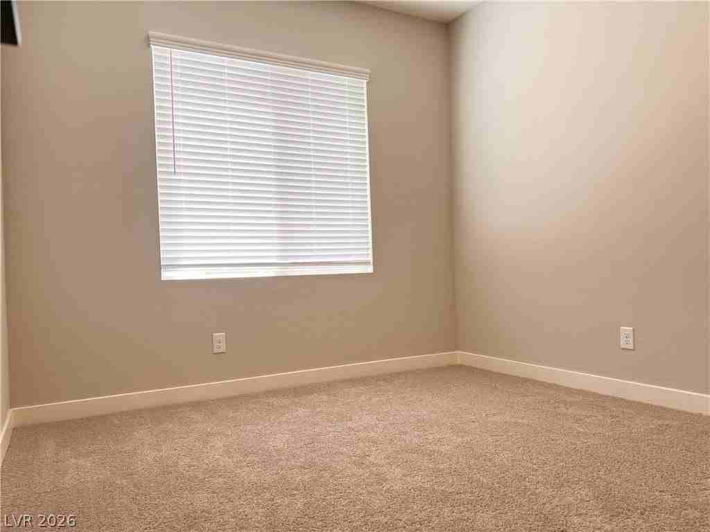 3232 Lahontan St - Photo 7 of 23
