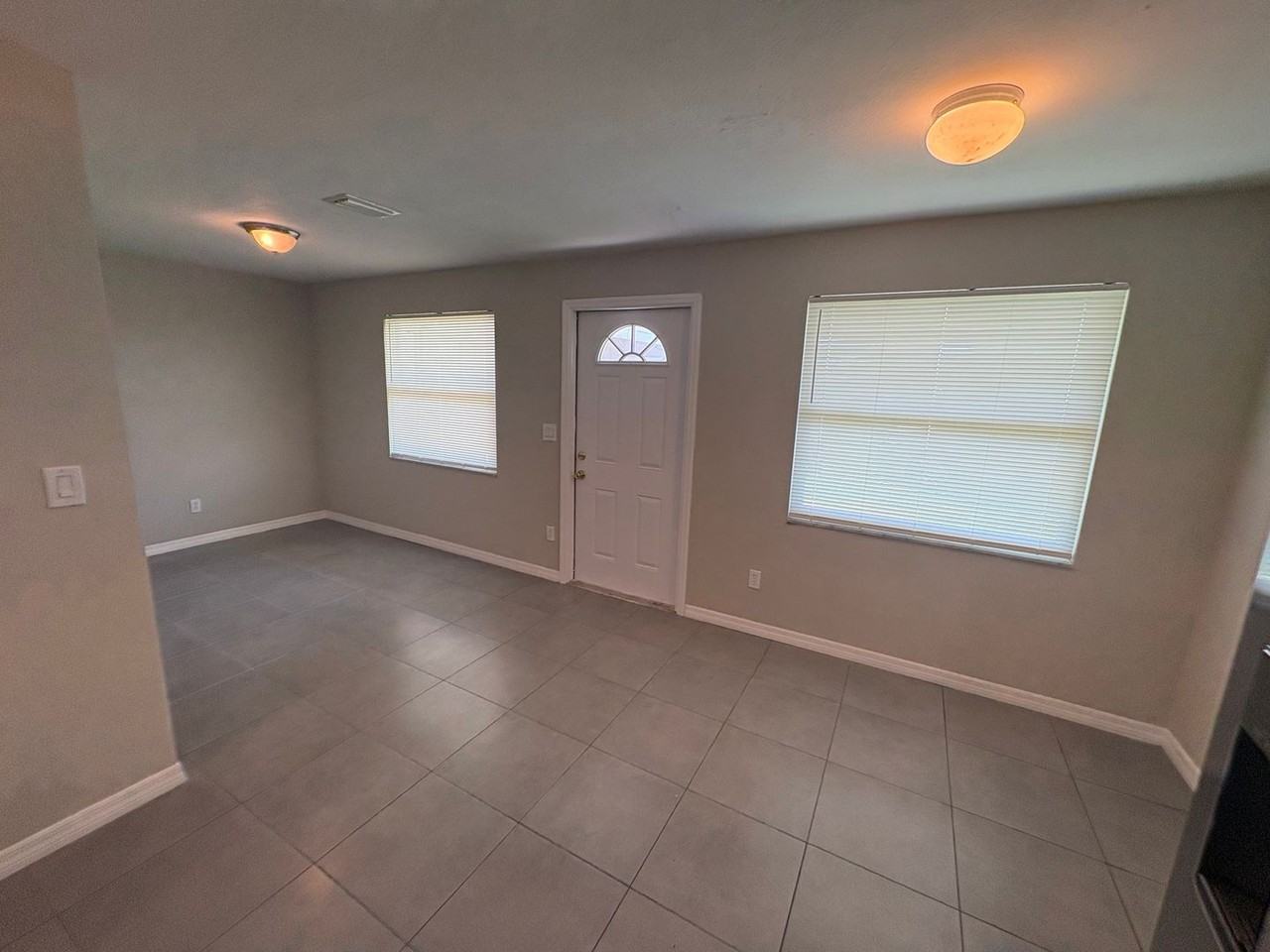 11461 Char Ann Dr - Photo 5 of 12