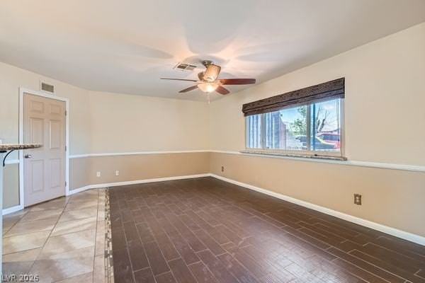 733 Strawberry Pl - Photo 4 of 27