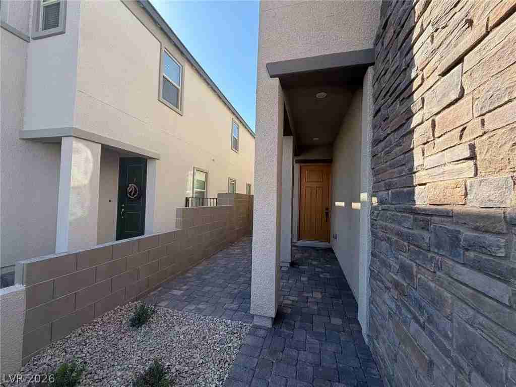 519 La Vista Acres Ln - Photo 2 of 32