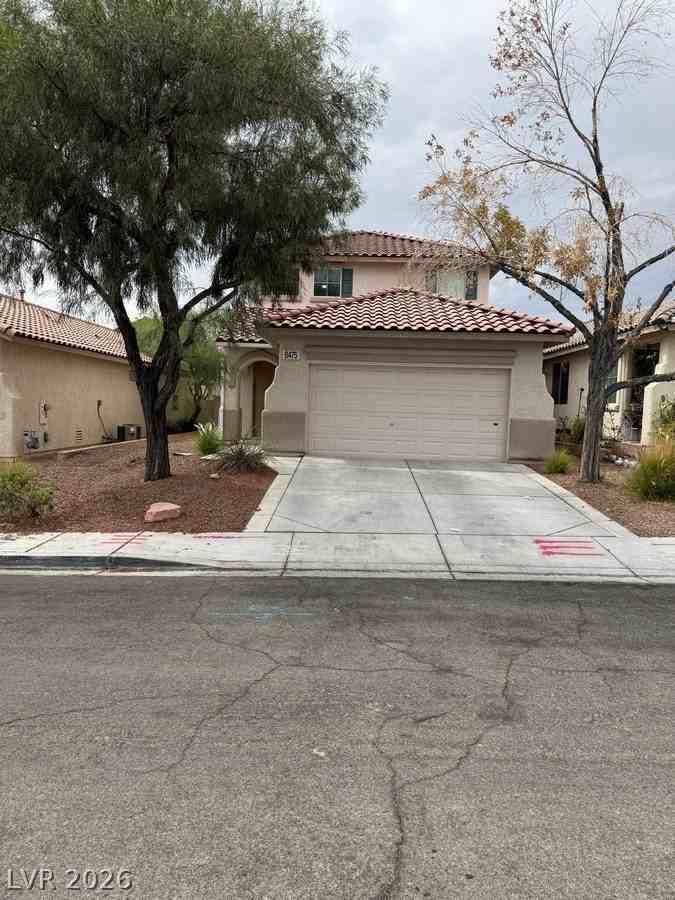 8475 Regal Hills Ct - Photo 2 of 24