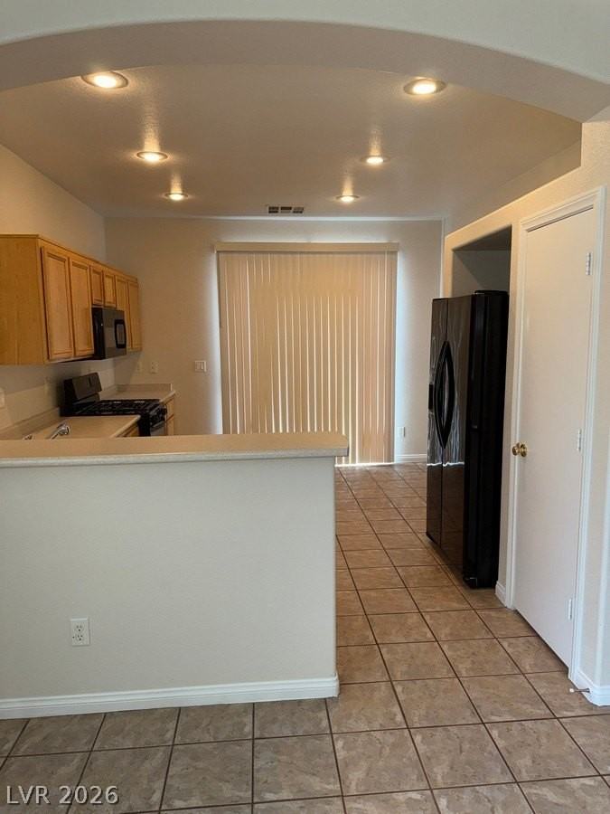 8475 Regal Hills Ct - Photo 6 of 24