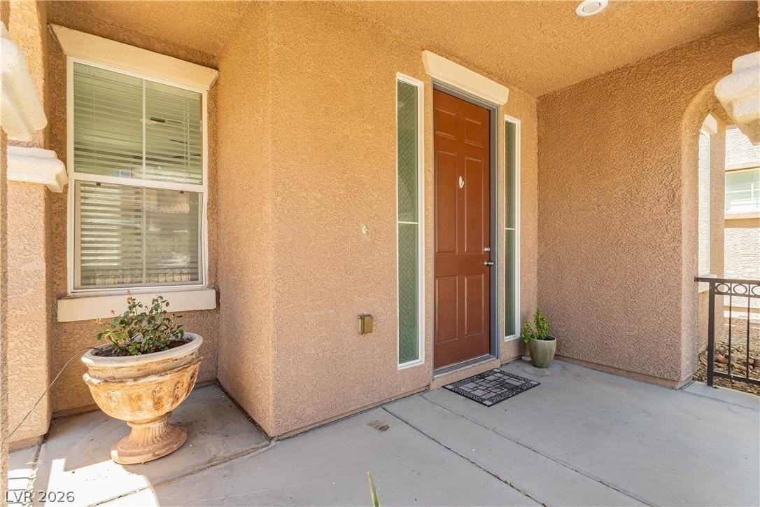 8611 Splendid Leaf Ct - Photo 5 of 43