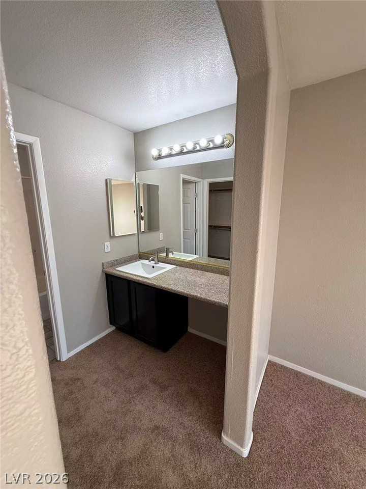 10944 Tionesta Ct - Photo 7 of 11
