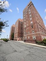 70 S Munn Ave #303 - Photo 1 of 1