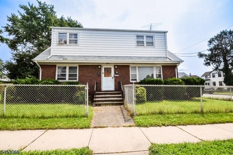 20 N 13th St - Photo 2 of 16