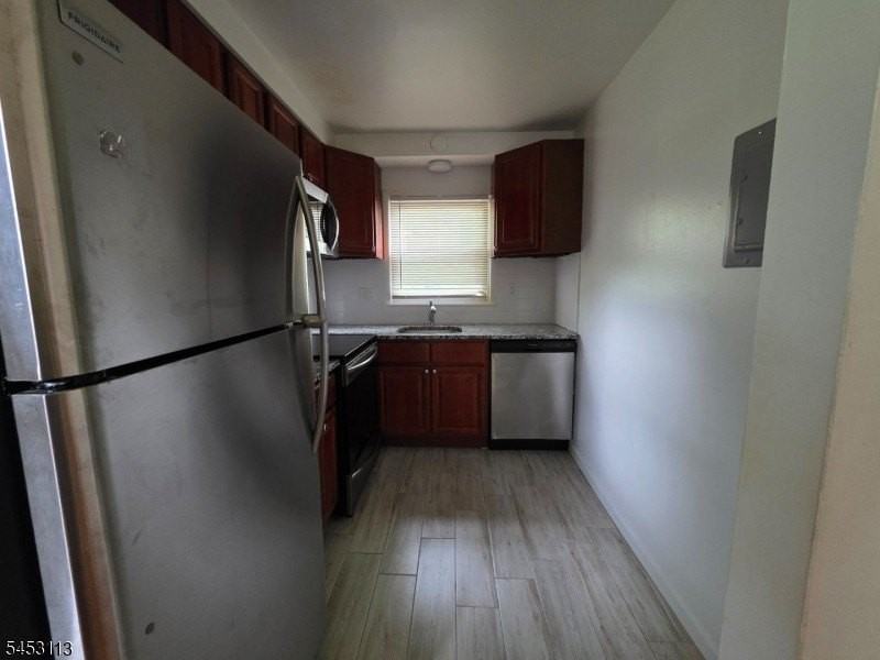 87 Elm Rd - Photo 7 of 15