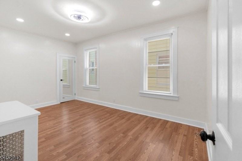 151 Mapes Ave - Photo 5 of 14
