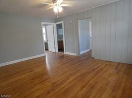 featured image of 672 Mount Hope Ave #4