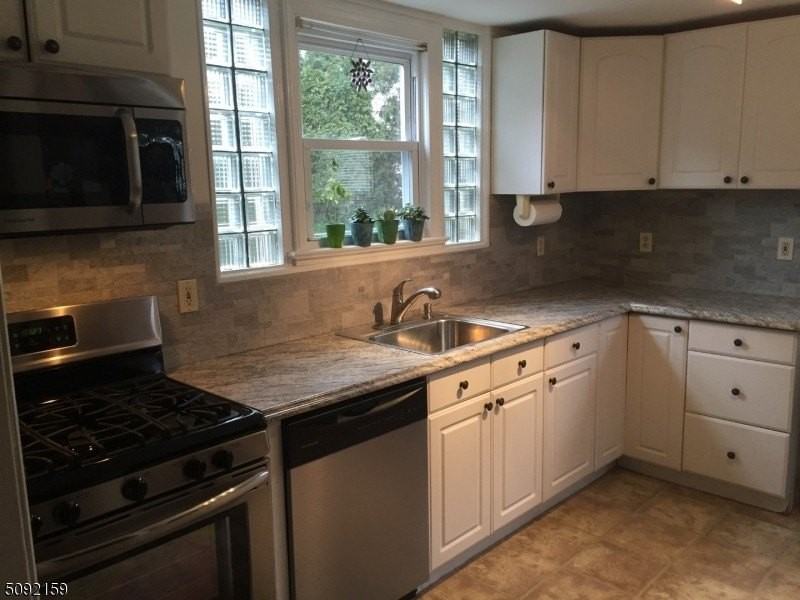 21 Cobb Pl - Photo 6 of 21